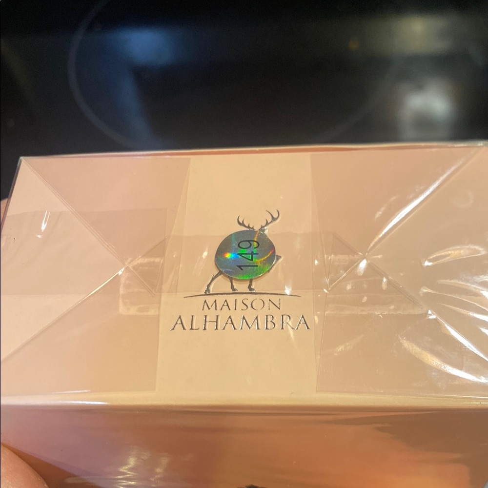 Delilah Pour Femme Perfume - Pink - Picture 2 of 6